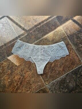 Victoria's Secret Dream Angels Lace Hipster Thong Panty